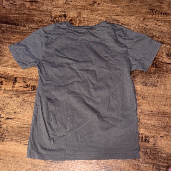 Gray Graphic Kids T-Shirt size medium boys - Picture 3 of 3